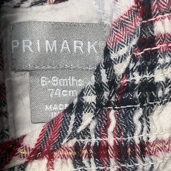 🛍 PRETTY LITTLE GIRLS OUTFIT SIZE 6-9 MONTHS 🛍 - Picture 3 of 7